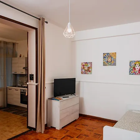 Hemingway - La Casa Di Alessia E La Casa Di Leonardo