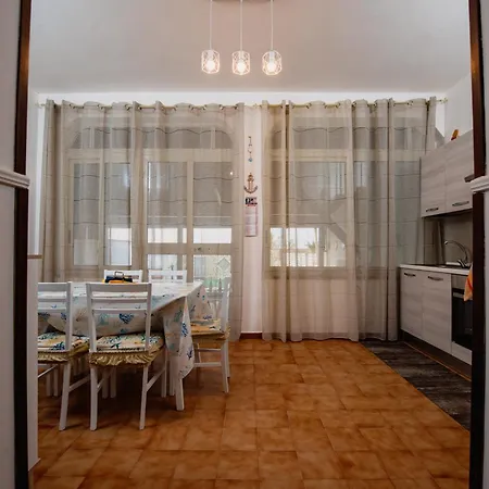 Hemingway - La Casa Di Alessia E La Casa Di Leonardo Apartamento