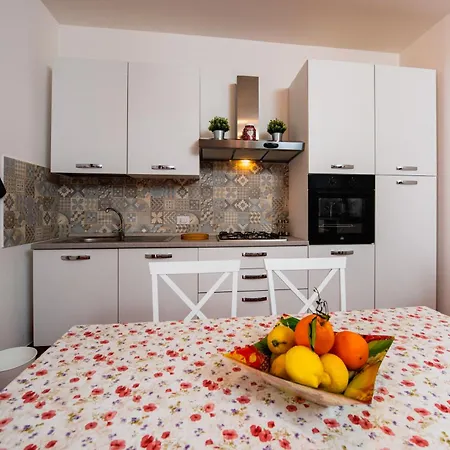 Apartamento Hemingway - La Casa Di Alessia E La Casa Di Leonardo Ficarazzi